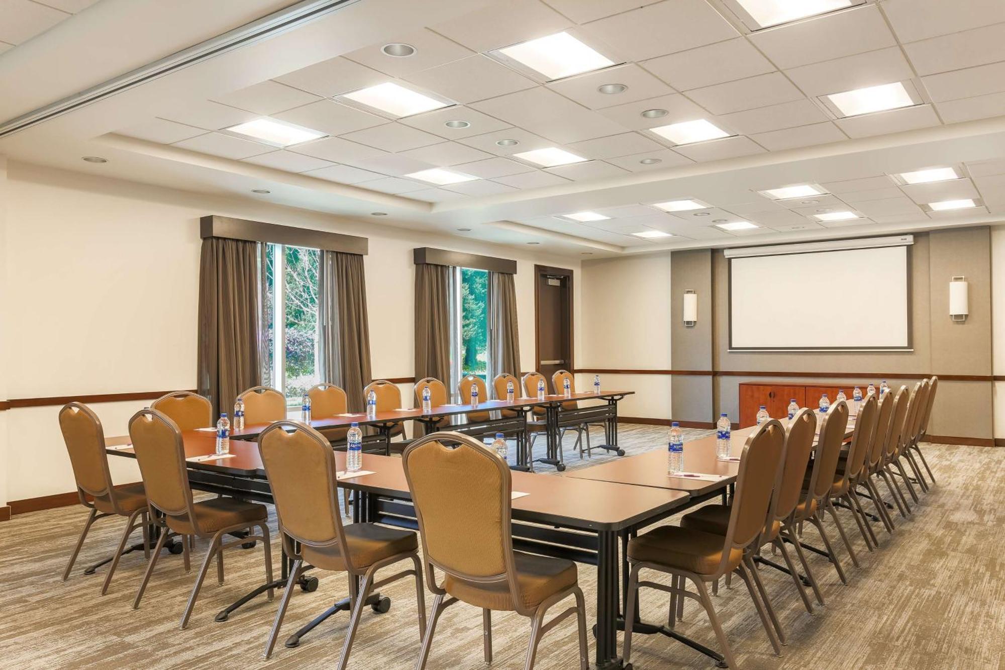 Hyatt Place Uc Девіс Екстер'єр фото
